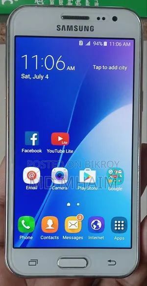 Samsung Galaxy J2 8 GB White