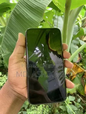 Apple iPhone 11 64 GB Black