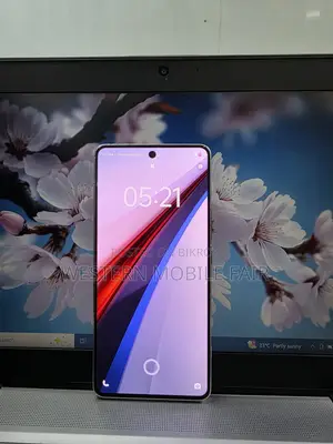 iQOO 12 512 GB White
