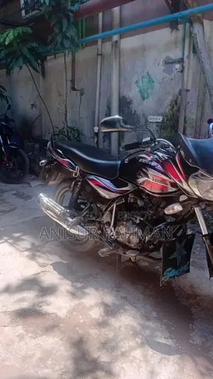 Bajaj Discover 100 2010 Black