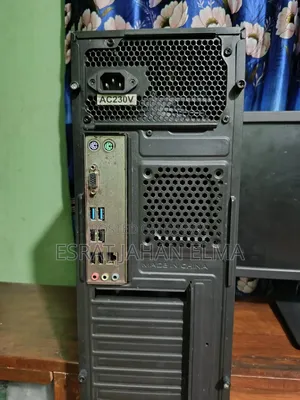 Desktop Computer 8GB Intel SSD 128GB