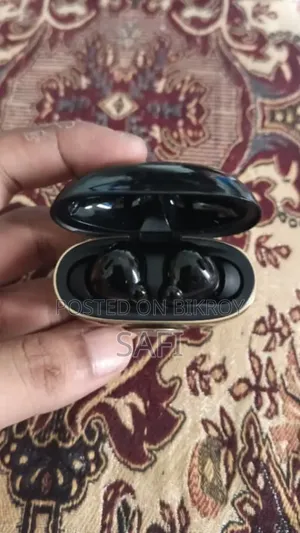 Edifier To-u7 Pro Earbuds Just Like New