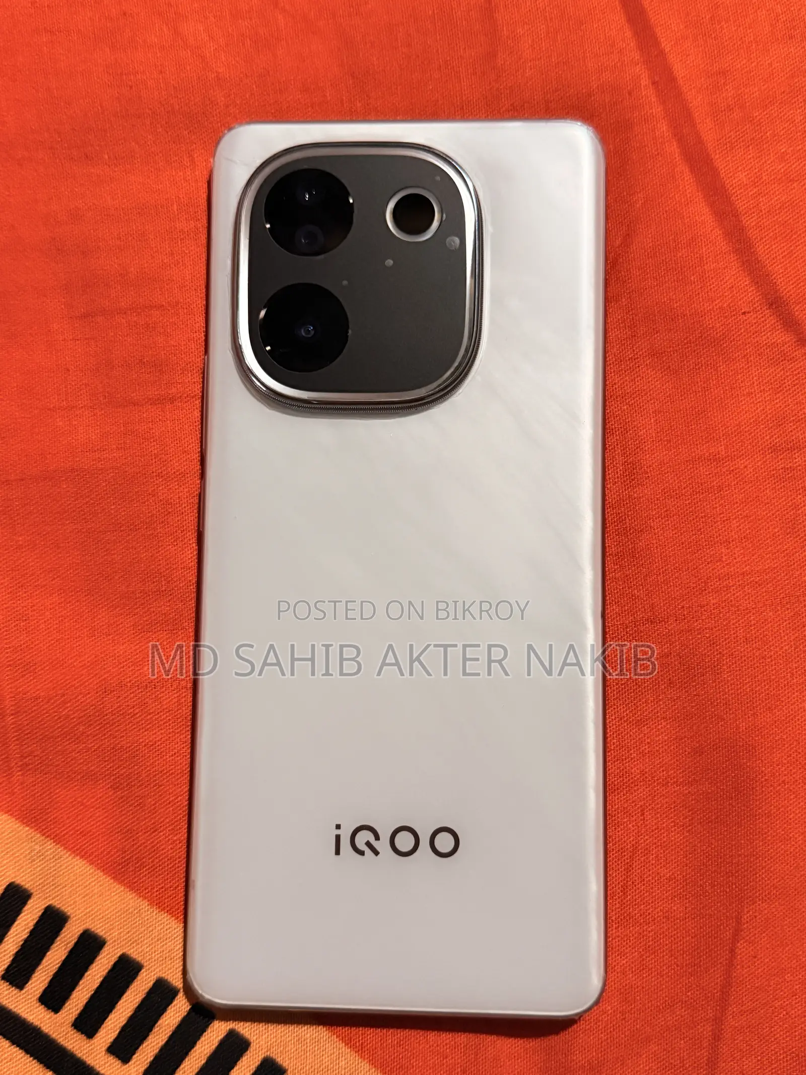 New iQOO 256 GB Silver