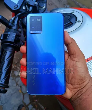 Vivo Y21 64 GB Blue