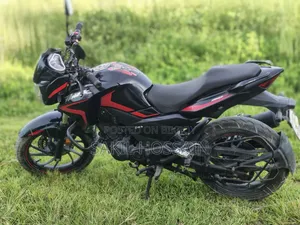 Hero Hunk 2021 Black