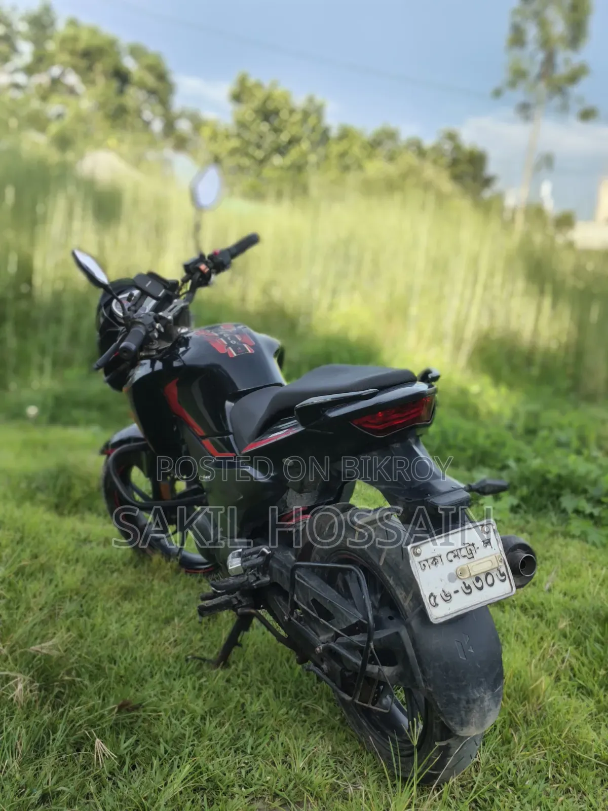 Hero Hunk 2021 Black