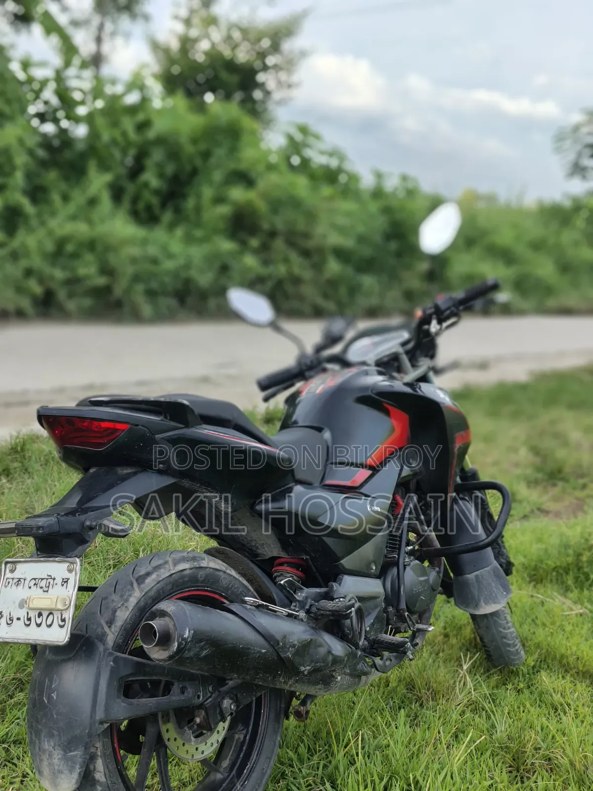 Hero Hunk 2021 Black