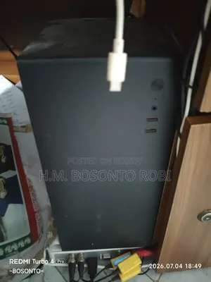 Desktop Computer MSI model 8GB AMD Ryzen 5 SSD 128GB