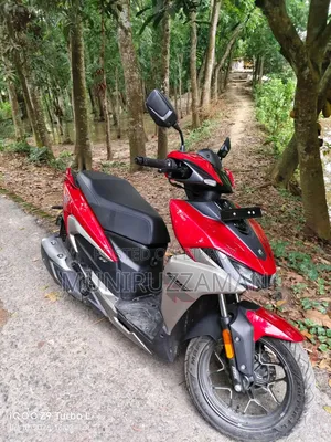 Hero Xoom 125 2026 Red