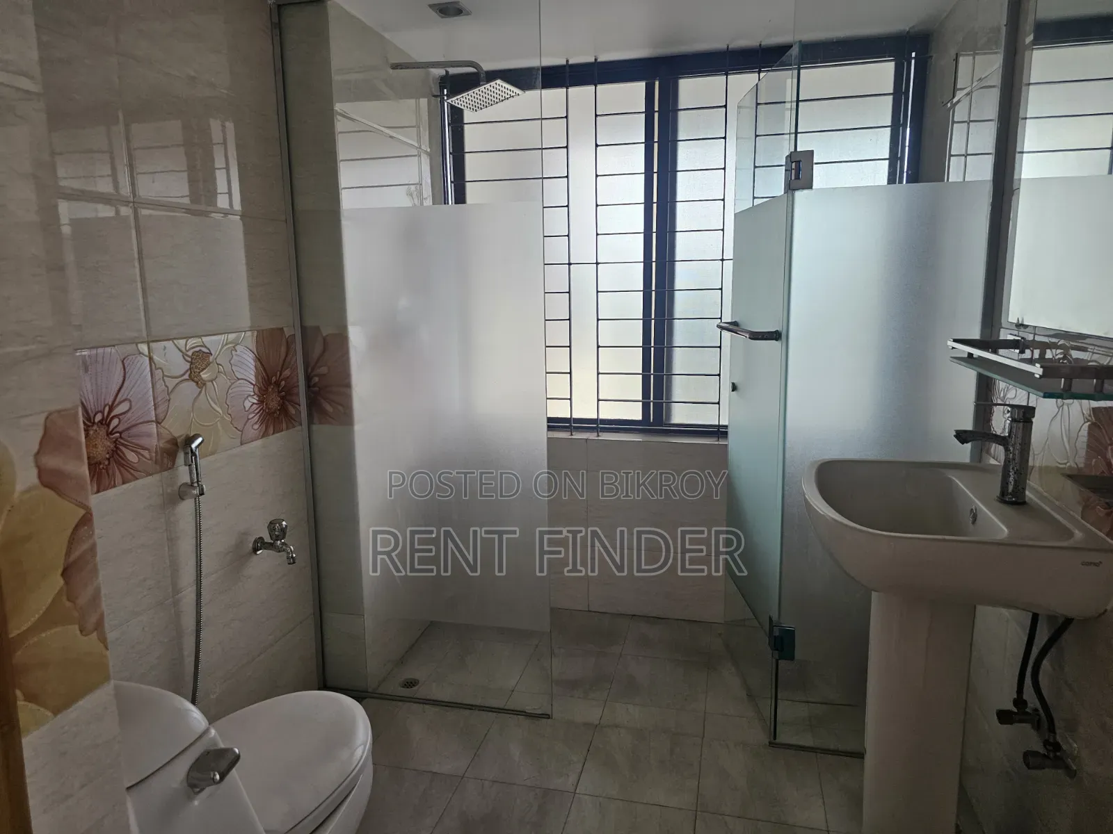 4-bedroom Apartment in Gulshan for Rent