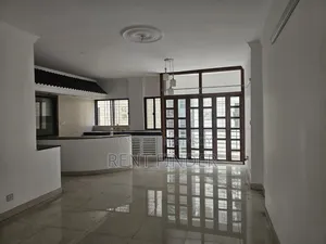 4-bedroom Apartment in Gulshan for Rent