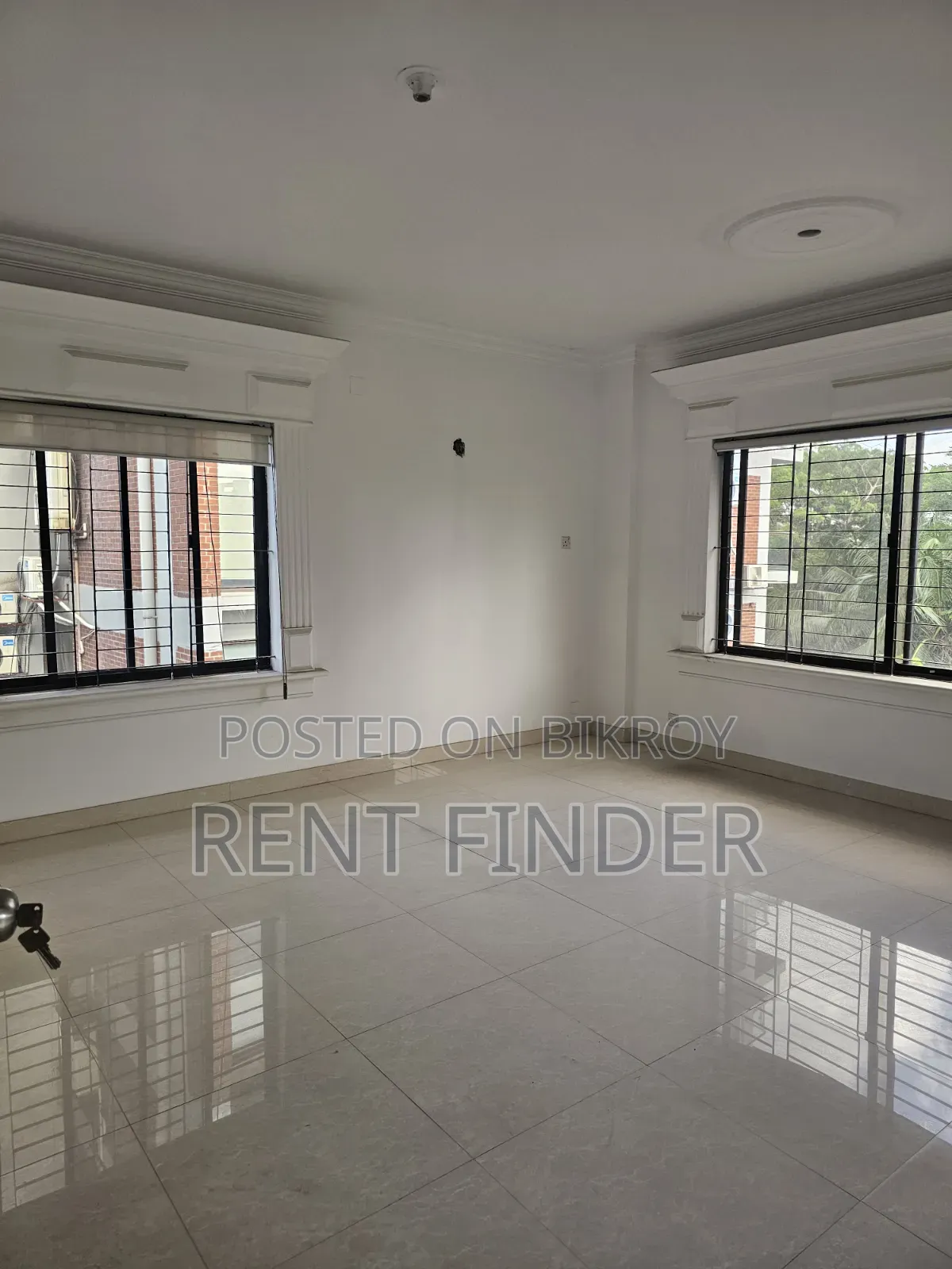 4-bedroom Apartment in Gulshan for Rent