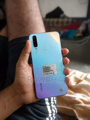 Vivo Y17 128 GB Blue