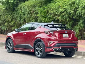 Toyota C-HR 2018 Red