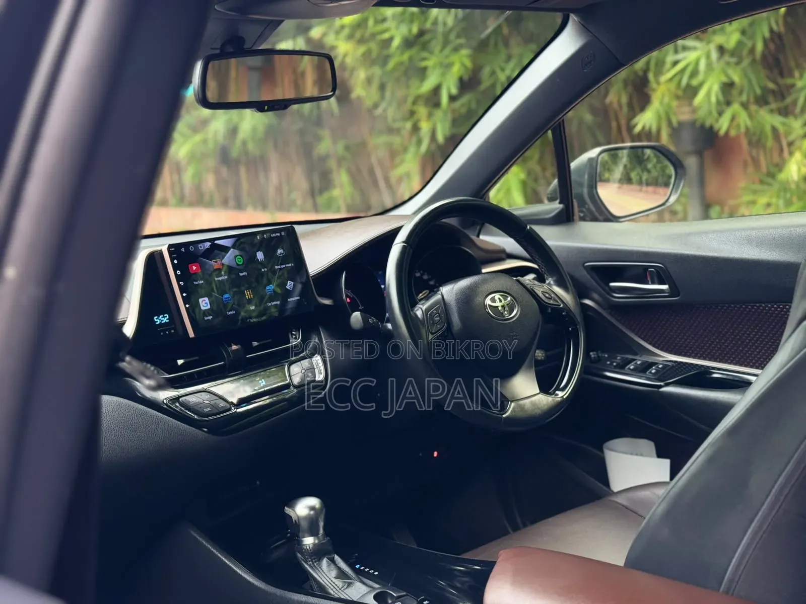 Toyota C-HR 2018 Red