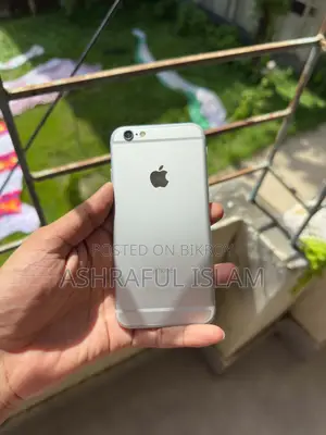 Apple iPhone 6s 64 GB Silver