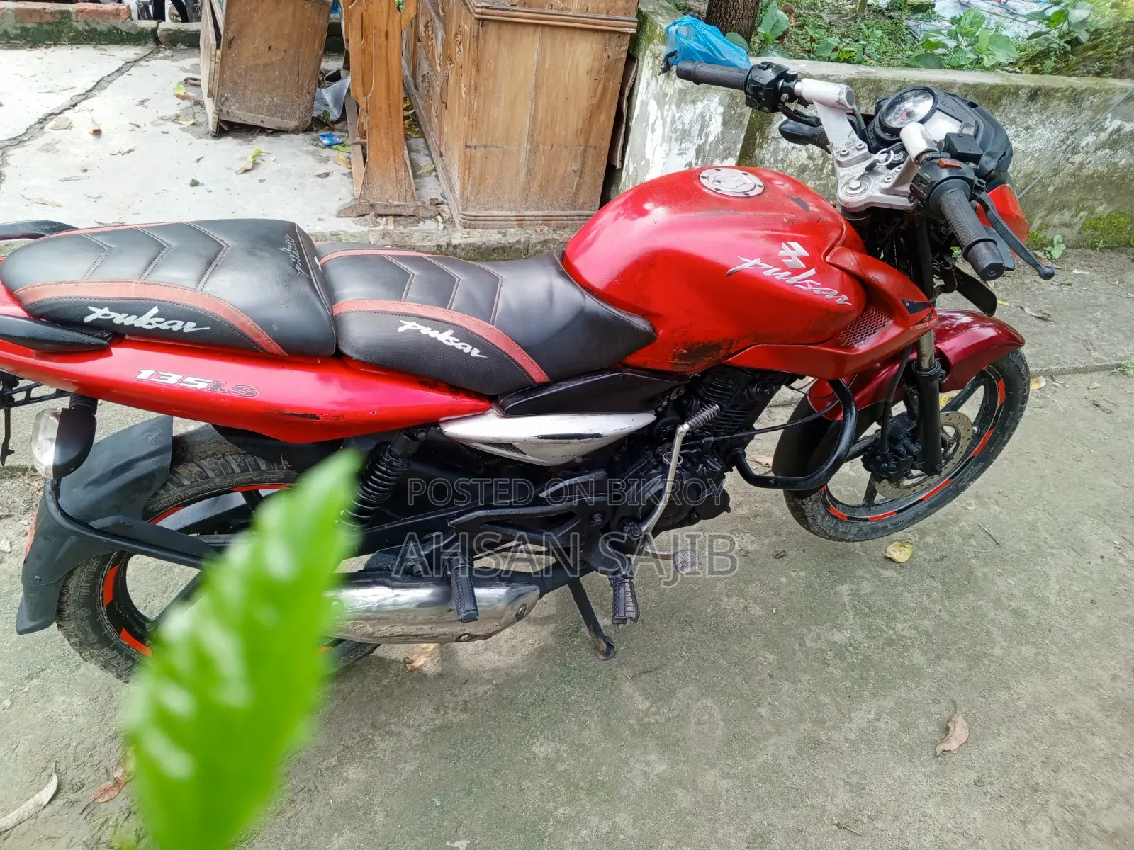 Bajaj Pulsar 150 2018 Red