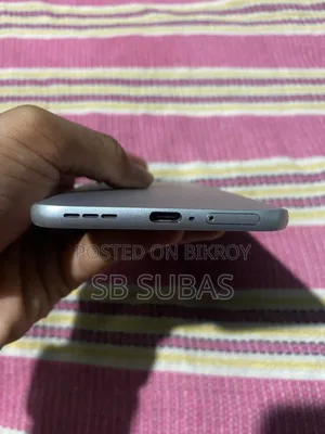 Infinix Hot 60 Pro+ 128 GB Silver