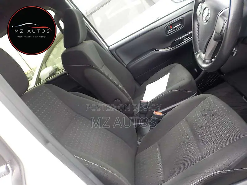 Toyota Noah 1.8 FWD Hybrid (7 seater) 2021 Pearl