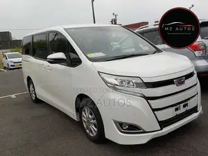 Toyota Noah 1.8 FWD Hybrid (7 seater) 2021 Pearl
