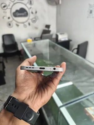 Tecno Spark 40 Pro 128 GB Silver