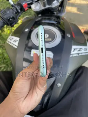 অ্যাপল আইফোন ১১ ১২৮ জিবি গ্রিন