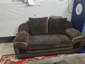 হাতিলের সোফা