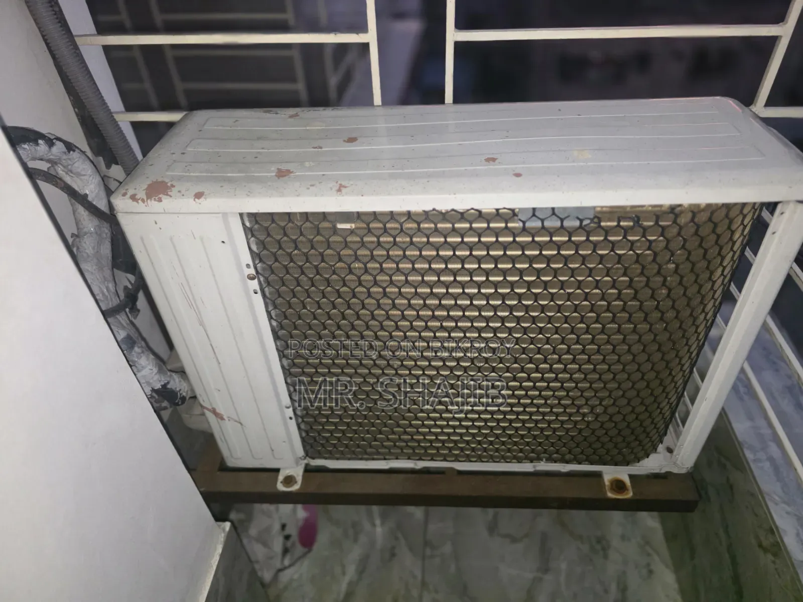 Gree Non Inverter AC 1.5 Ton