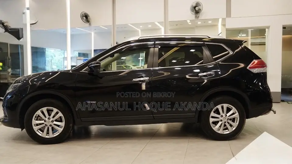 Nissan X-Trail 2.0 Petrol AWD 2015 Black