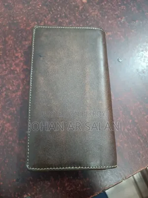 Double mobile wallet