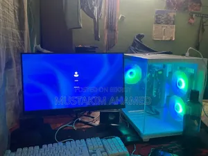 New Desktop Computer 8GB Intel Core i5 SSD 256GB