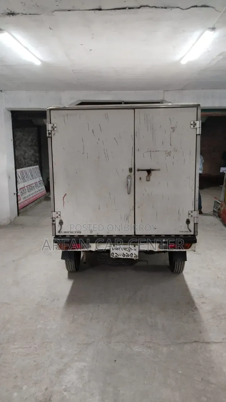 Mitsubishi Minicab Truck 2008 White