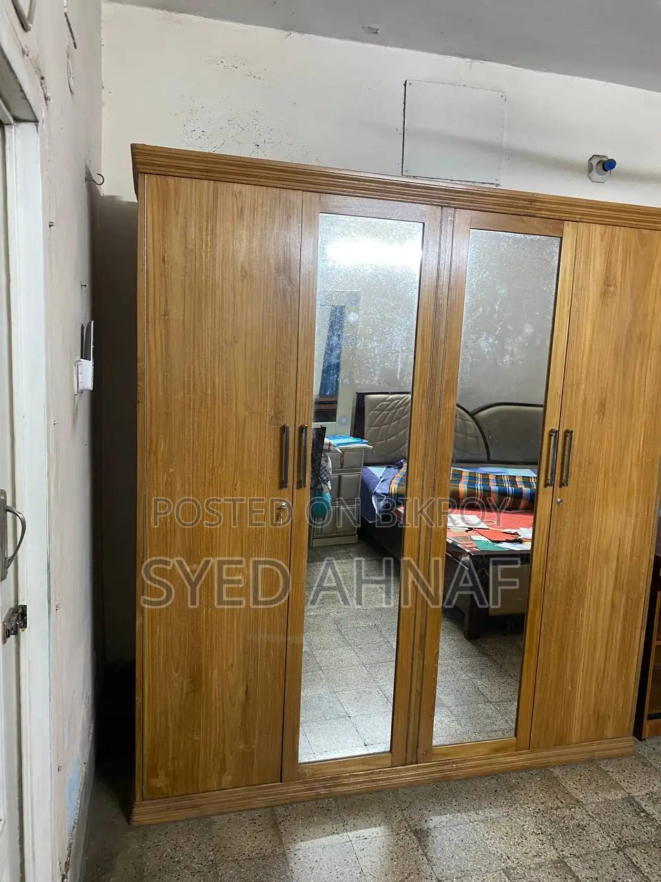 4 Door Almira Shegun Wood
