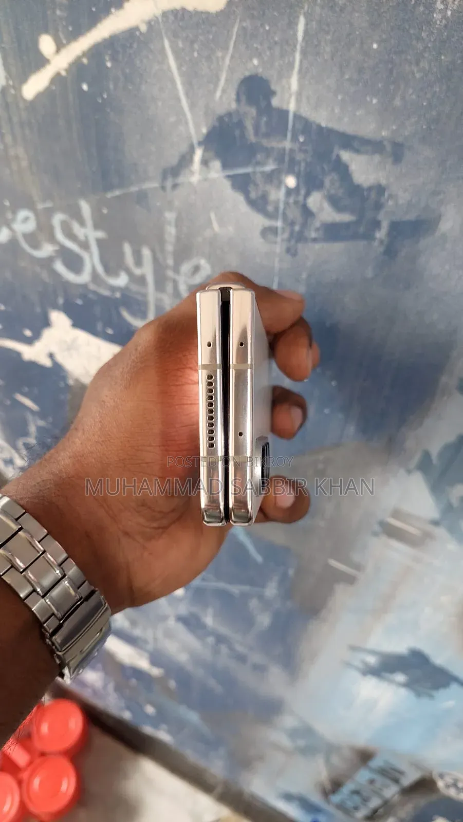 New Samsung Galaxy Z Fold4 512 GB Gold