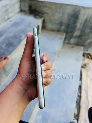 Apple iPhone 11 128 GB White