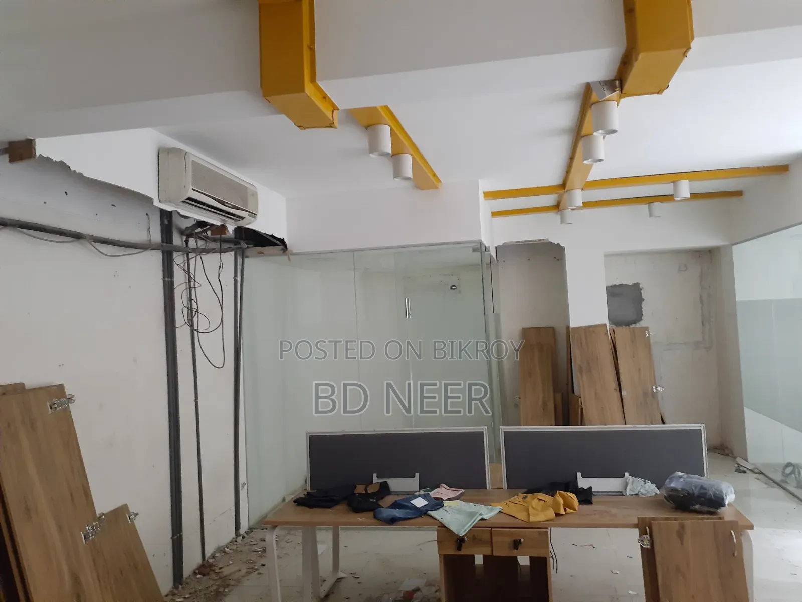 Furnished Office 2100 Sq Ft Rent in Gulshan-2
