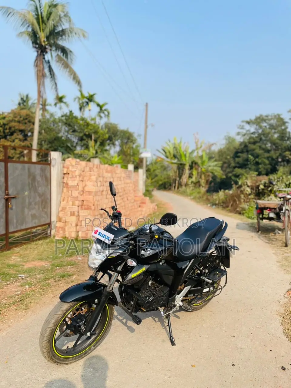 সুজুকি জিক্সার মনোটোন ২০২৫ ব্ল্যাক