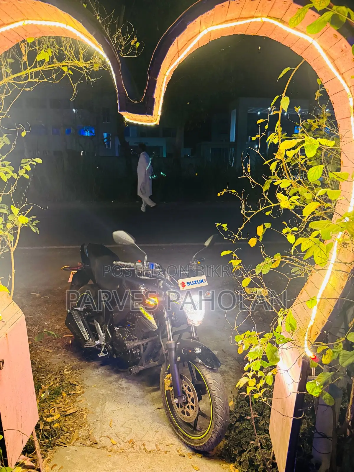 সুজুকি জিক্সার মনোটোন ২০২৫ ব্ল্যাক