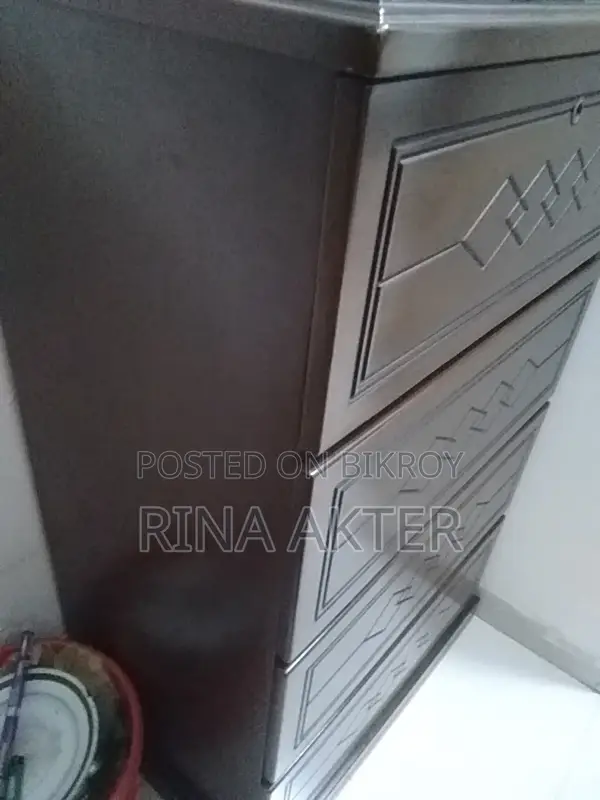 Used Wardrobe