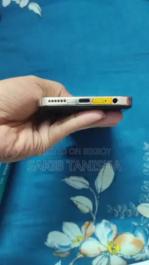 Symphony 128 GB White