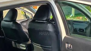 Toyota Prius 2019 White