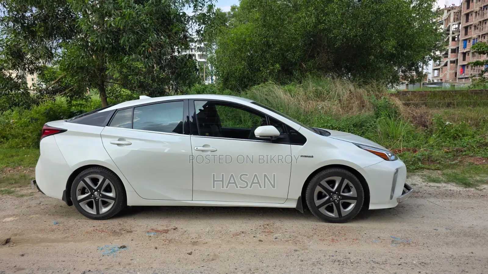 Toyota Prius 2019 White