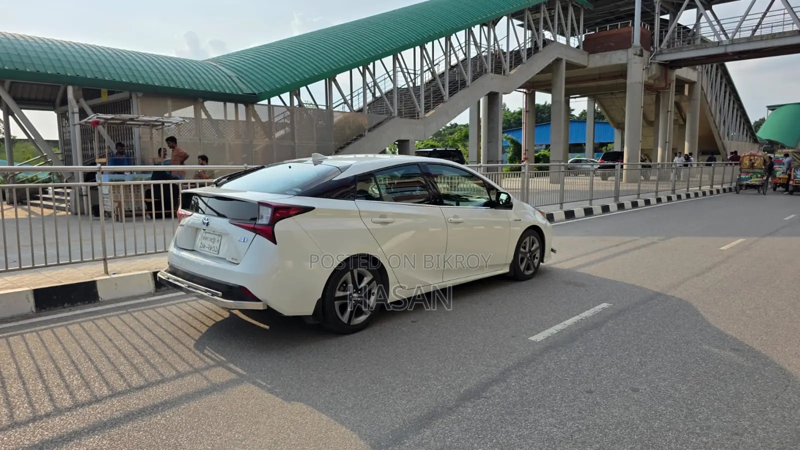 Toyota Prius 2019 White