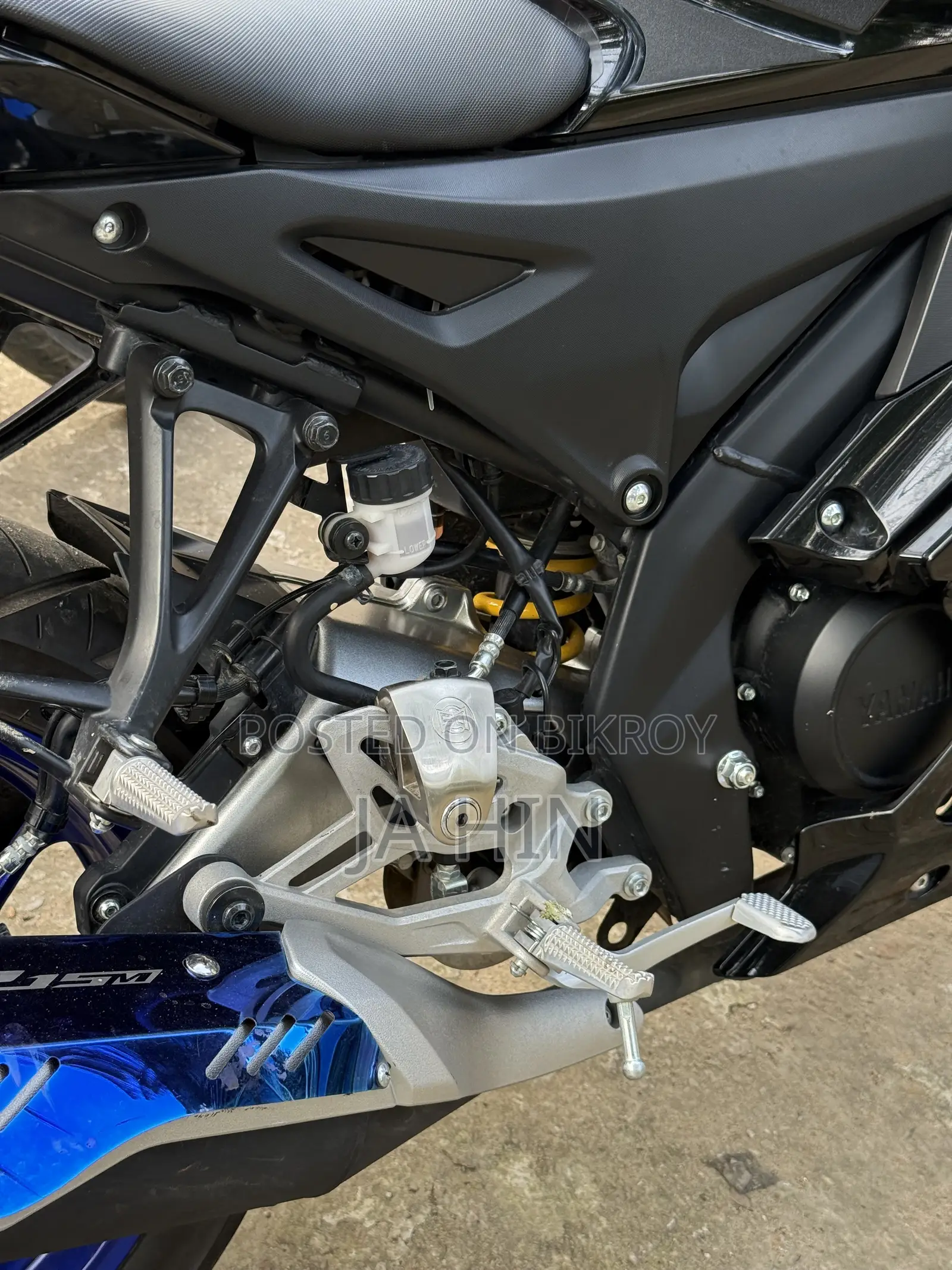 Yamaha R15 Indo V4 2026 Black