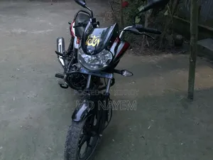 Bajaj Discover 125 2025 Black