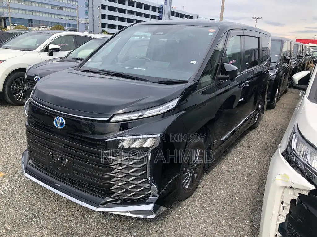 Toyota Voxy Hybrid S-G 2WD 7-Seater 2022 Black