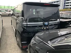 Toyota Voxy Hybrid S-G 2WD 7-Seater 2022 Black