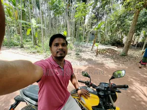 TVS Raider 125 2024 Yellow