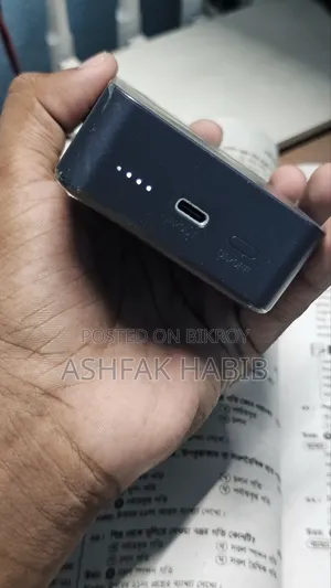 Hoco ২০০০০ এমএএইচ পাওয়ার ব্যাংক
