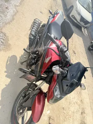 Honda X-Blade 160 2022 Red